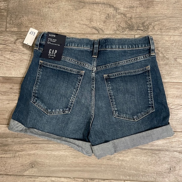 ❤️ GAP HIGH RISE 4” DENIM JEAN SHORTS SIZE 27 NEW - Picture 8 of 8